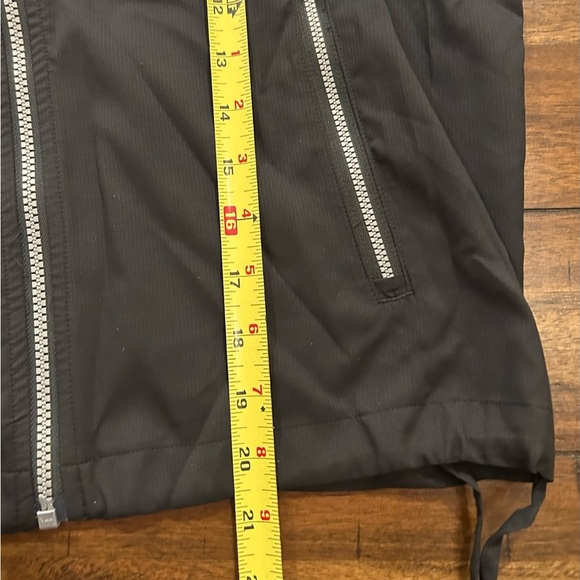 Girlfriend Collective Black Vista Moto Jacket Size Small NEW With Tags - Picture 7 of 16